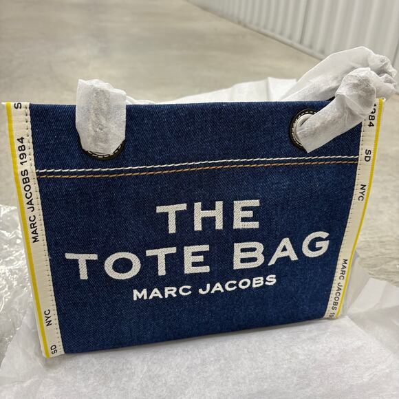 Marc Jacobs The Small Tote Shoulder bag Denim Tote New Sealed - Picture 2 of 14